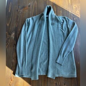 Luxurious Women's Cardigan in Sage Green